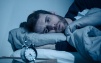 قلة النوم قد تزيد فرص الإصابة بارتفاع ضغط الدم - المصدر: Shutterstock